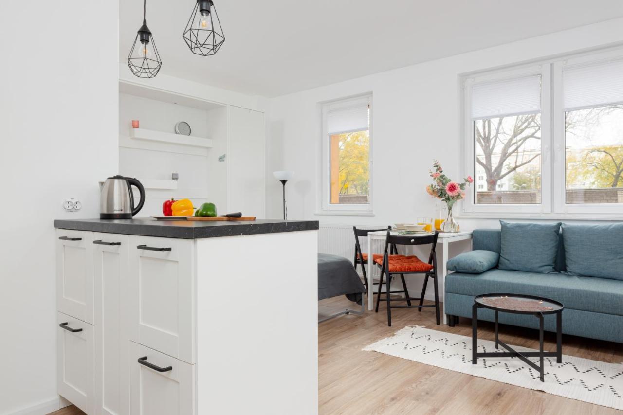 Studio Apartment Ochota Siemienskiego By Noclegi Renters Varsóvia Exterior foto